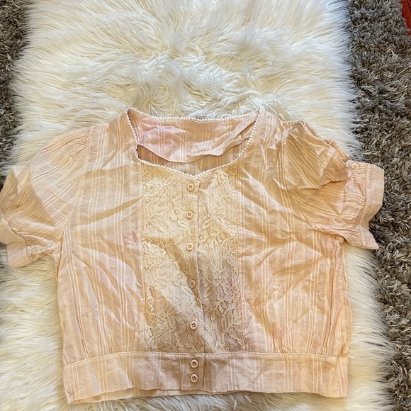 Peach Crop Top - Picture 1 of 1